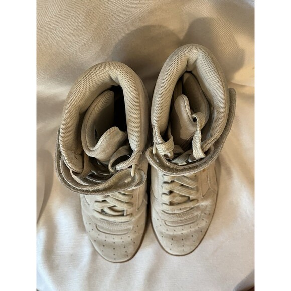 Puma Suede Old Skool 80’s High tops, Women Size‎ 6.5 Beige w/ Gold Puma - Picture 12 of 12